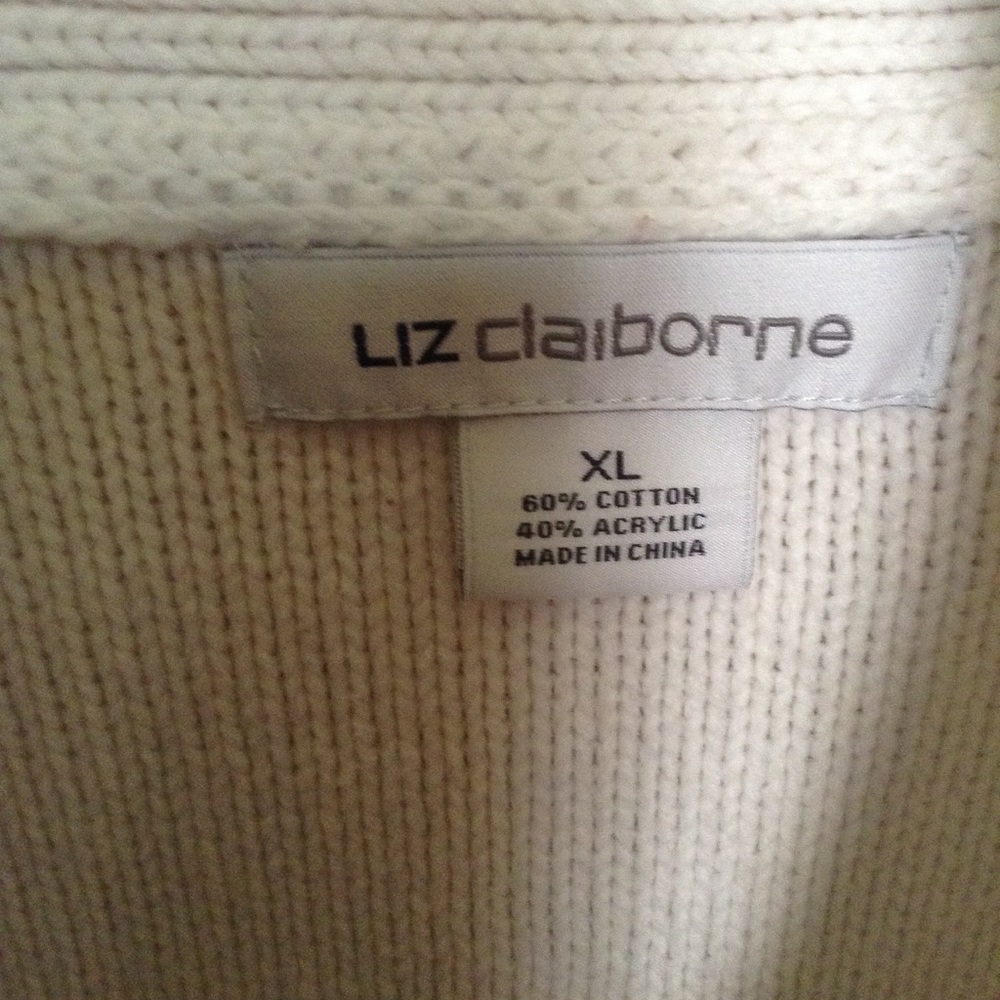Ladies Liz Claiborne sweater - Picture 3 of 3